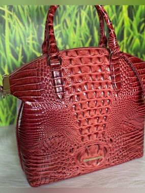 Brahmin Large Duxbury Coquette Ombre NWT Vintage Red /Tipping EYE ON EACH SIDE